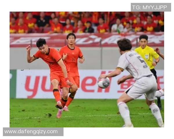 西安热议某足球明星近期到访引发球迷热情互动活动